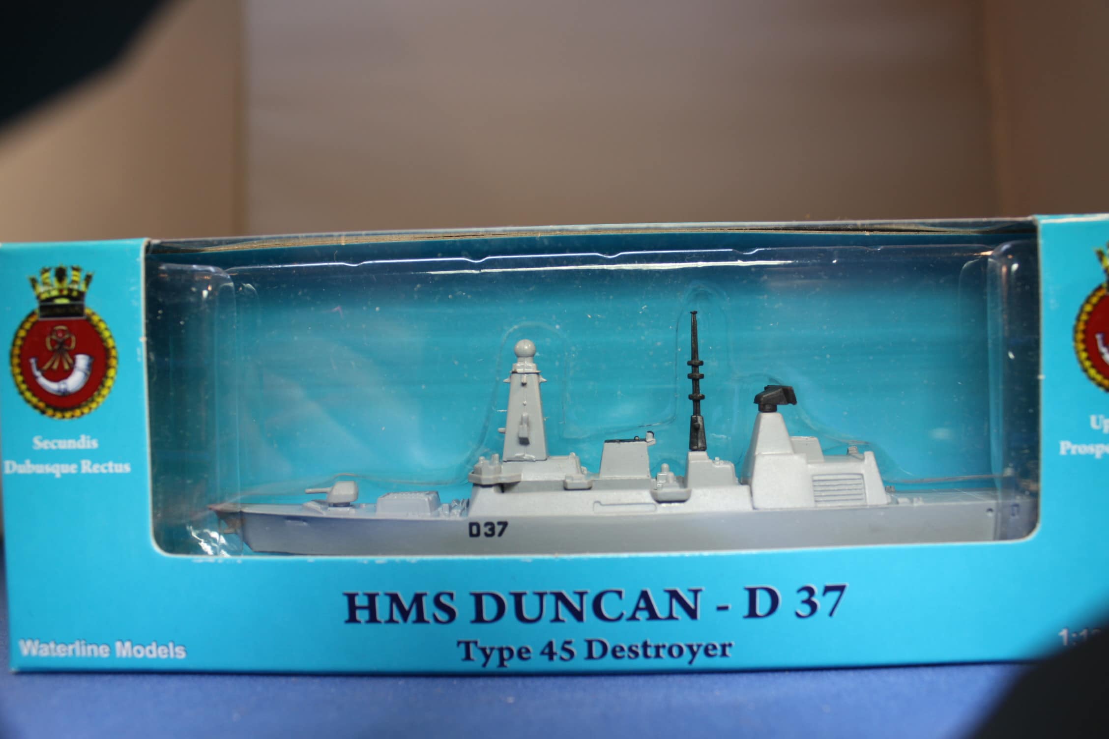 in scatola speciale HMS Duncan D37 Cacciatorpediniere Type 45 da elefante TRIANG MINIC NAVI 